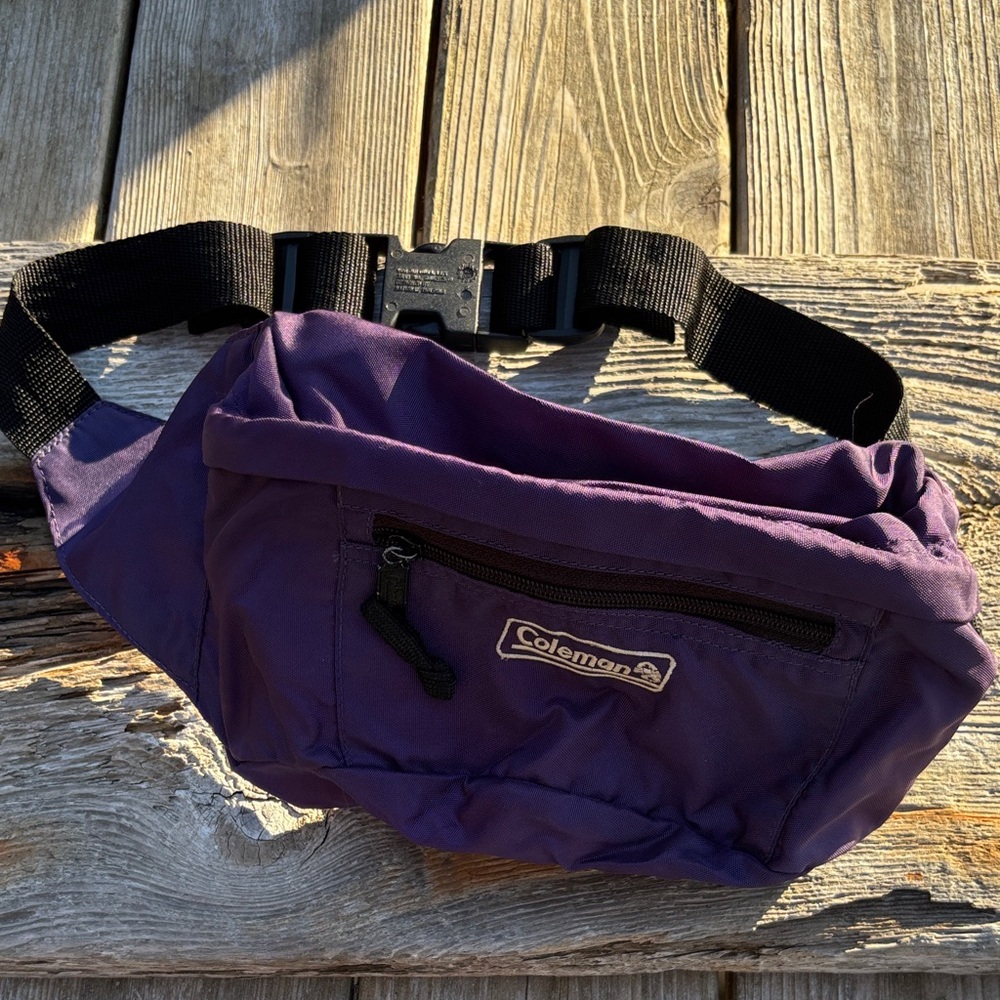 Coleman Retro Vintage Dark Purple Fanny Pack/Cross-Body Bag